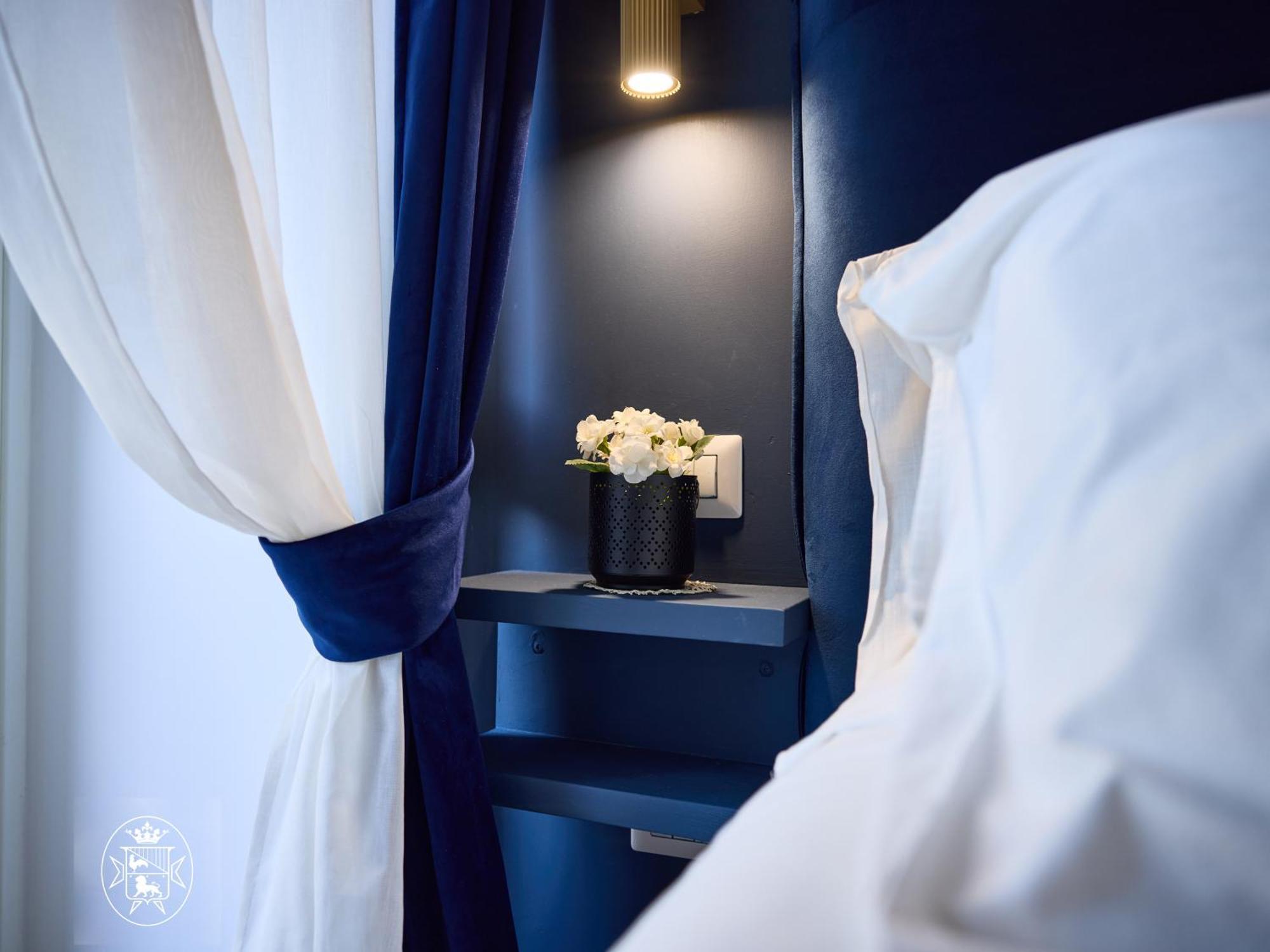 Bed & Breakfast Vista Piazza Dei Martiri Naples